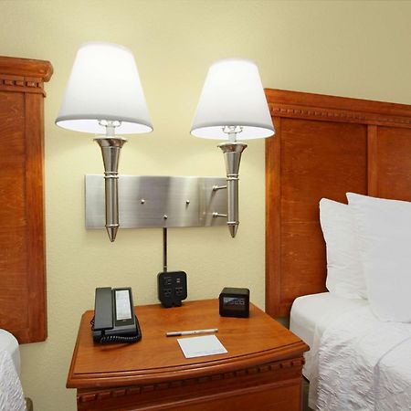 Hampton Inn Ashtabula Austinburg Экстерьер фото