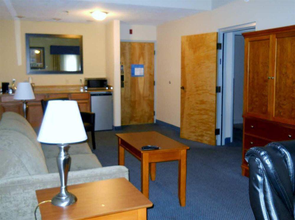 Hampton Inn Ashtabula Austinburg Экстерьер фото