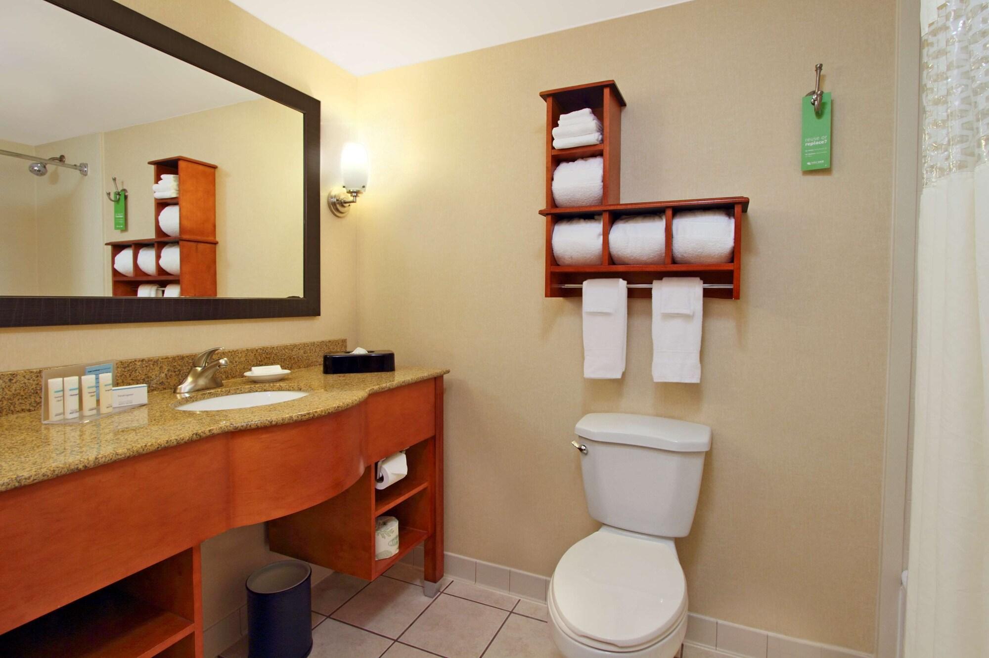 Hampton Inn Ashtabula Austinburg Экстерьер фото