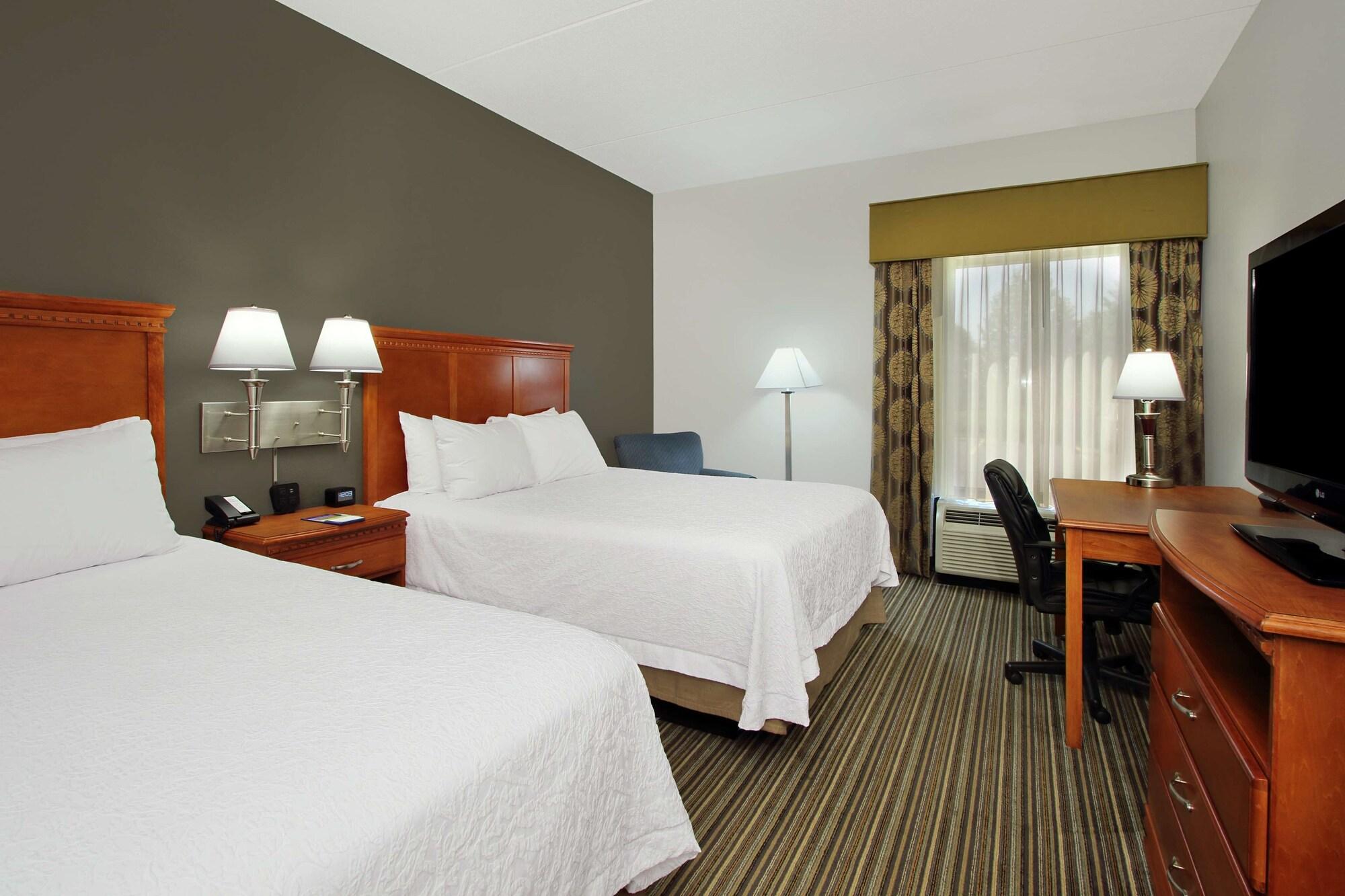 Hampton Inn Ashtabula Austinburg Экстерьер фото