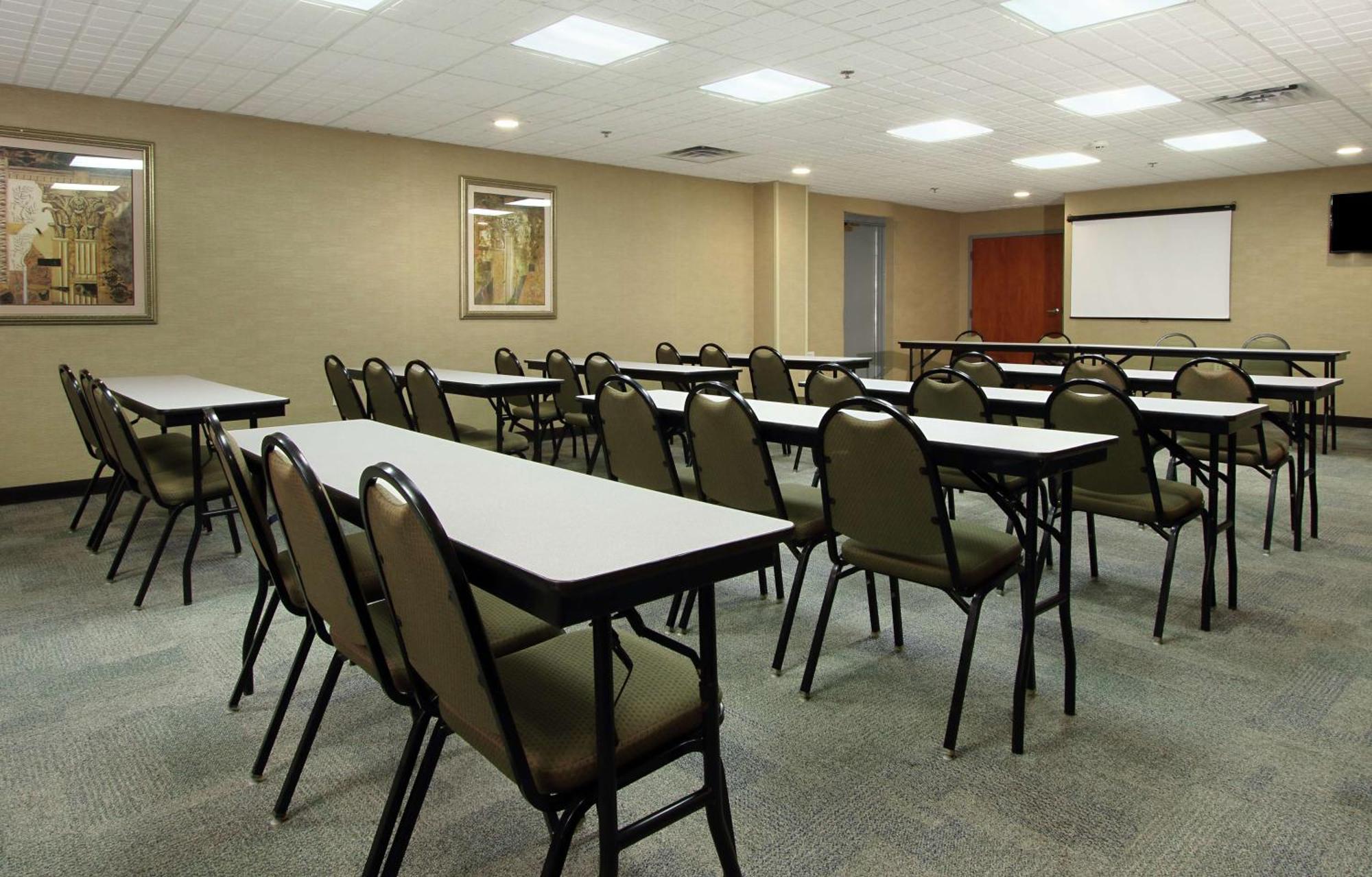 Hampton Inn Ashtabula Austinburg Экстерьер фото